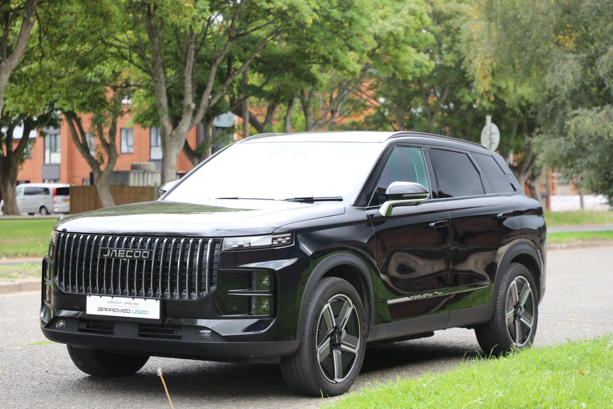 Large vehicle image